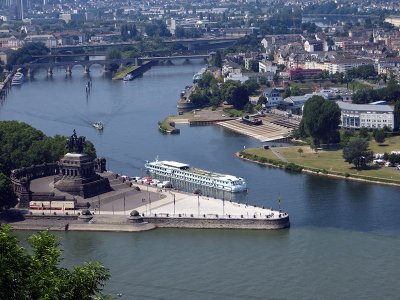 koblenz-818636_1920.jpg